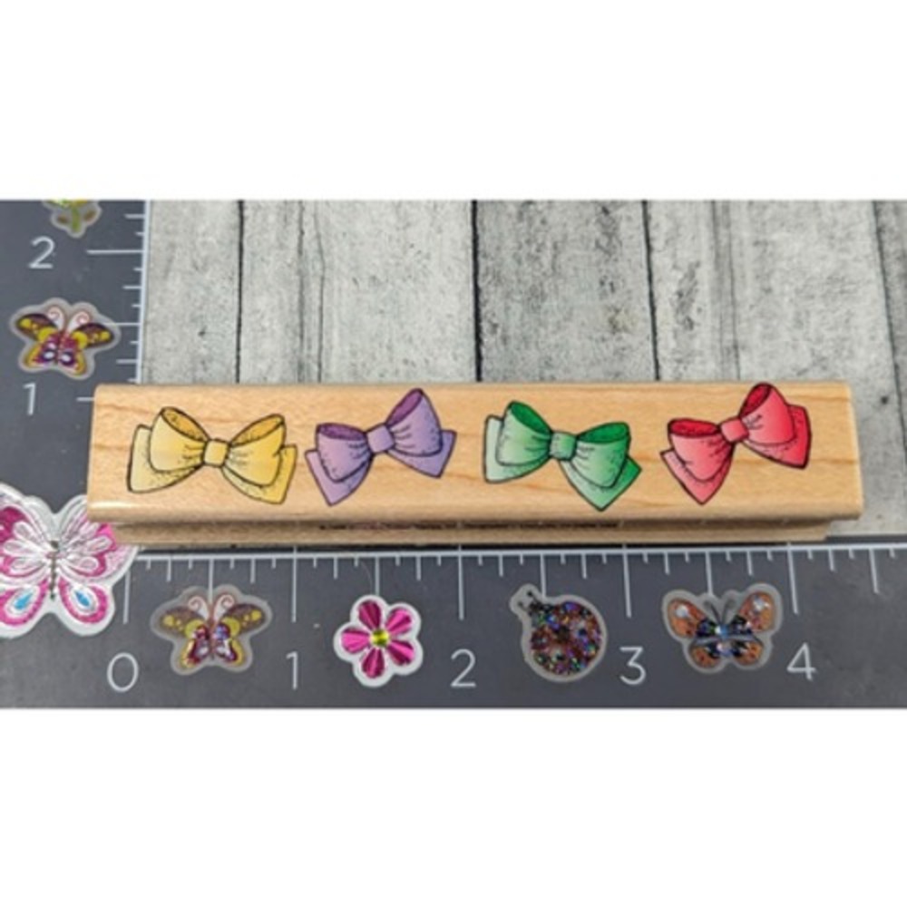 Hero Arts Bow Border F1375 Rubber Stamp Wood #L14